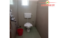 lodge_room_bathroom