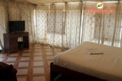 lodge_tent_int1